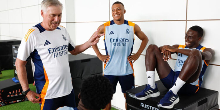 REAL MADRID CONVOCA A MBAPPÉ Y ENDRICK PARA TEMPORADA 2023-2024 1 REAL MADRID CONVOCA A MBAPPÉ Y ENDRICK PARA TEMPORADA 2023-2024