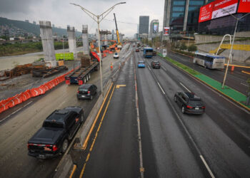 REABRIRÁN EL DOMINGO CARRILES EXPRÉS DE CONSTITUCIÓN