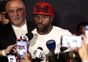 MAYWEATHER ELOGIA EL ESTILO MEXICANO TRAS VICTORIA ANTE GOTTI