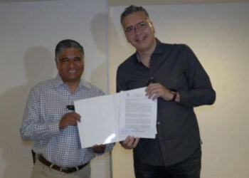 HEREDA VÍCTOR FUENTES INICIATIVAS A WALDO