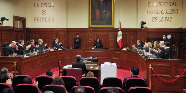 DA CORTE RAZÓN A SAMUEL; QUEDA FISCAL EN SUSPENSO