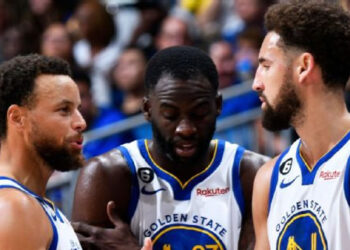 STEPHEN CURRY PACTA NUEVA EXTENSIÓN CON LOS WARRIORS