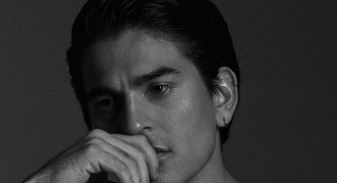 CONFIRMAN FALLECIMIENTO DEL ACTOR JAMES HOLLCROFT 1 CONFIRMAN FALLECIMIENTO DEL ACTOR JAMES HOLLCROFT