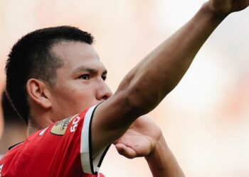 CHUCKY LOZANO NO JUGÓ EN EL DEBUT DEL PSV EN CHAMPIONS