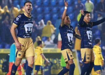 PUMAS DERROTA AL AMÉRICA EN EL CLÁSICO CAPITALINO