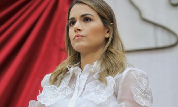 DENUNCIA LORENA A MAGISTRADOS DEL TEE POR REVERTIR MESA DIRECTIVA