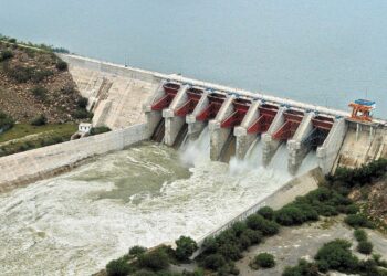 ABREN DE NUEVO COMPUERTAS DE LA BOCA Y EL CUCHILLO