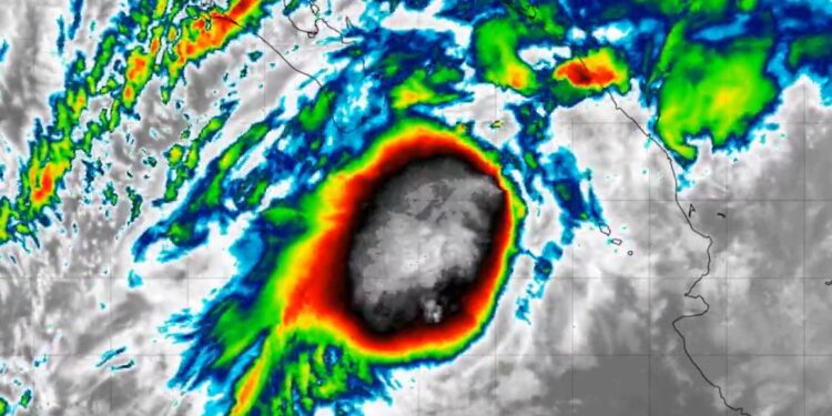 ALERTA EN LOS CABOS POR LA LLEGADA DE LA TORMENTA TROPICAL ‘ILEANA’ 1 ALERTA EN LOS CABOS POR LA LLEGADA DE LA TORMENTA TROPICAL ‘ILEANA’