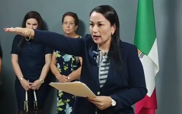 CLAUSURA ALCALDESA SALIENTE TOMA DE PROTESTA DE SU SUCESORA EN LOS RAMONES, NUEVO LEÓN 1 CLAUSURA ALCALDESA SALIENTE TOMA DE PROTESTA DE SU SUCESORA EN LOS RAMONES, NUEVO LEÓN