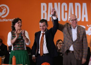 DESIGNAN A MIKE FLORES LÍDER NACIONAL DE DIPUTADOS DE MOVIMIENTO CIUDADANO