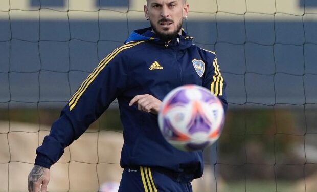 DARÍO BENEDETTO REGRESA A LA LIGA MX CON QUERÉTARO