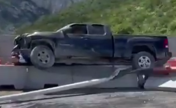 OTRA DE TRAILERS; CIERRAN AUTOPISTA A SALTILLO POR CARAMBOLA 1 OTRA DE TRAILERS; CIERRAN AUTOPISTA A SALTILLO POR CARAMBOLA