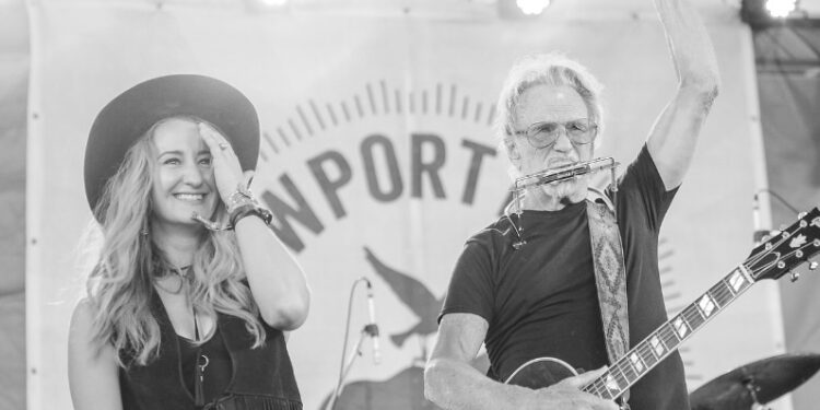 MARGO PRICE HONRA A KRIS KRISTOFFERSON TRAS SU FALLECIMIENTO 1 MARGO PRICE HONRA A KRIS KRISTOFFERSON TRAS SU FALLECIMIENTO