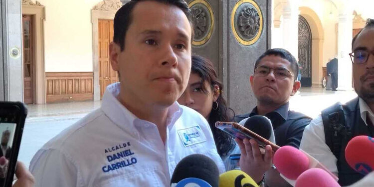 APRUEBAN EN ÚLTIMO DÍA DEUDA DE 250 MILLONES A CARRILLO 1 APRUEBAN EN ÚLTIMO DÍA DEUDA DE 250 MILLONES A CARRILLO