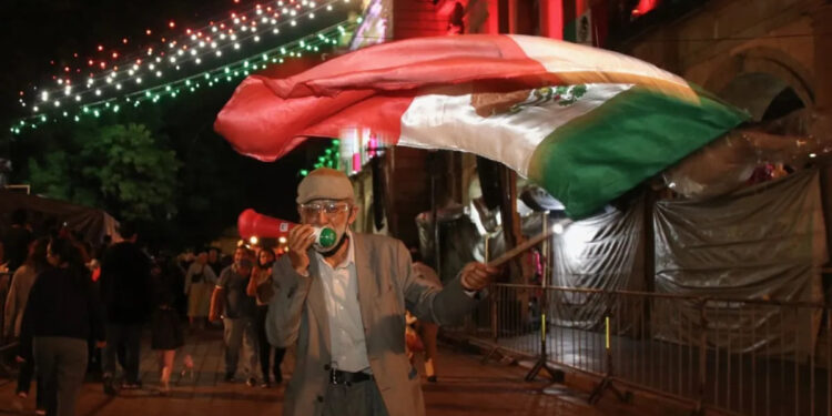 SUSPENDEN GALEANA Y CADEREYTA FIESTAS PATRIAS