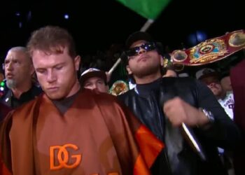 GANA ‘CANELO’ AL SON DE NARCOCORRIDO