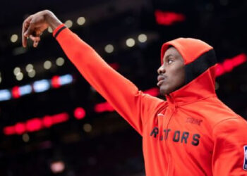 LOS LAKERS FIRMAN A CHRISTIAN KOLOKO CON CONTRATO DE DOS VÍAS