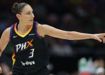 DIANA TAURASI ENCARARÁ LOS PLAYOFFS ANTES DE SU RETIRO