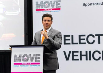 OFRECE SAMUEL CONFERENCIA EN ‘MOVE AMERICA’ EN AUSTIN