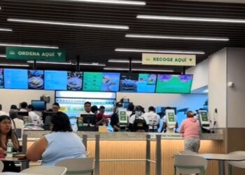 AUTOSERVICIO EN LA CASA DE TOÑO GENERA POLÉMICA EN REDES