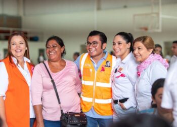 LLEVA ARRATIA BRIGADA ‘DIF JUÁREZ CONTIGO’A ZONA NORTE