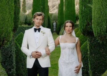 MILLIE BOBBY BROWN COMPARTE FOTOS DE SU BODA CON JAKE BONGIOVI