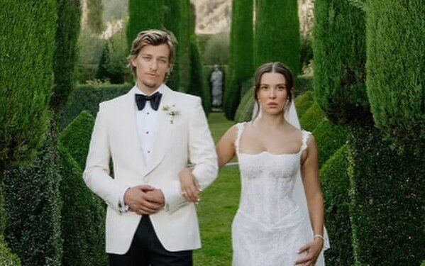 MILLIE BOBBY BROWN COMPARTE FOTOS DE SU BODA CON JAKE BONGIOVI 1 MILLIE BOBBY BROWN COMPARTE FOTOS DE SU BODA CON JAKE BONGIOVI