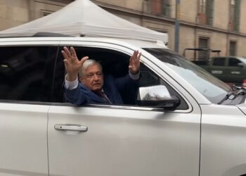 SE DESPIDE AMLO CON VIDEO