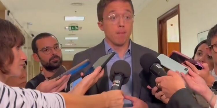 DENUNCIAS DE VIOLENCIA SEXUAL SACUDEN A ÍÑIGO ERREJÓN 1 DENUNCIAS DE VIOLENCIA SEXUAL SACUDEN A ÍÑIGO ERREJÓN