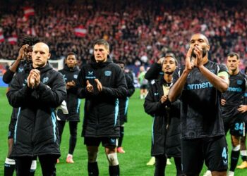 LEVERKUSEN EMPATA Y SIGUE INVICTO EN CHAMPIONS LEAGUE