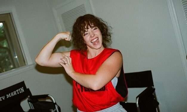 SYDNEY SWEENEY SE TRANSFORMA PARA INTERPRETAR A BOXEADORA HISTÓRICA 1 SYDNEY SWEENEY SE TRANSFORMA PARA INTERPRETAR A BOXEADORA HISTÓRICA