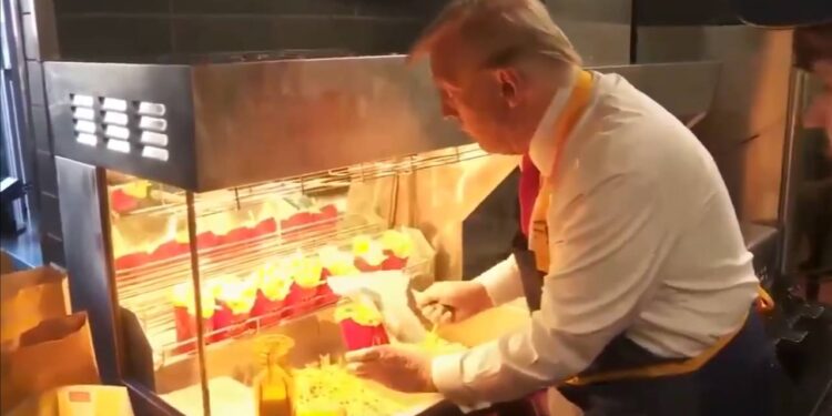 ¿RONALD MC DONALD? NO, DONALD TRUMP 1 ¿RONALD MC DONALD? NO, DONALD TRUMP