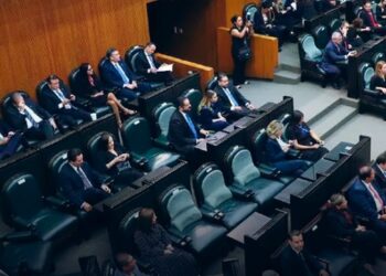 FRENAN MC, MORENA Y PT AUMENTO DEL 85% A PRESUPUESTO DE LA ASE