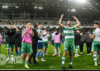 SHAMROCK ROVERS DERROTA AL LARNE EN LA LIGA CONFERENCIA