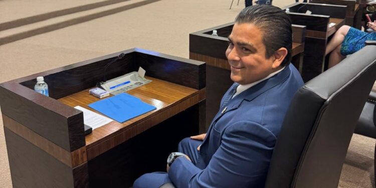 DESAFIA ISMAEL GARCÍA CABEZA DE VACA OBSTÁCULOS Y LLEGA AL CONGRESO 1 DESAFIA ISMAEL GARCÍA CABEZA DE VACA OBSTÁCULOS Y LLEGA AL CONGRESO