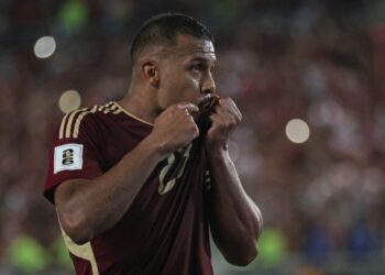 VENZUELA EMPATA CON ARGENTINA CON CABEZAZO DE RONDÓN