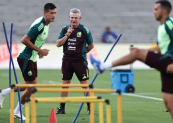 CÉSAR MONTES ENFRENTARÁ A UN GRAN RETO ANTE EL VALENCIA