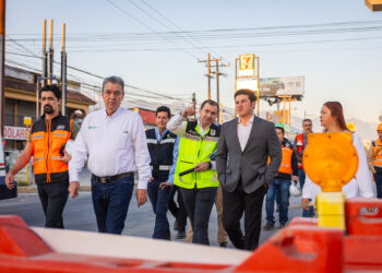 SUPERVISA SAMUEL OBRAS DEL METRO