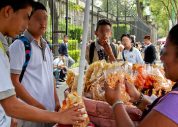 ASEGURA GOBIERNO FEDERAL QUE PROHIBIRÁ -AHORA SÍ- COMIDA CHATARRA EN ESCUELAS
