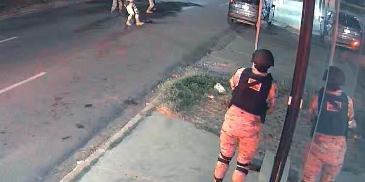 ‘MÁTALO’; DISPARAN SEDENA Y GN A INOCENTE EN SINALOA 1 ‘MÁTALO’; DISPARAN SEDENA Y GN A INOCENTE EN SINALOA