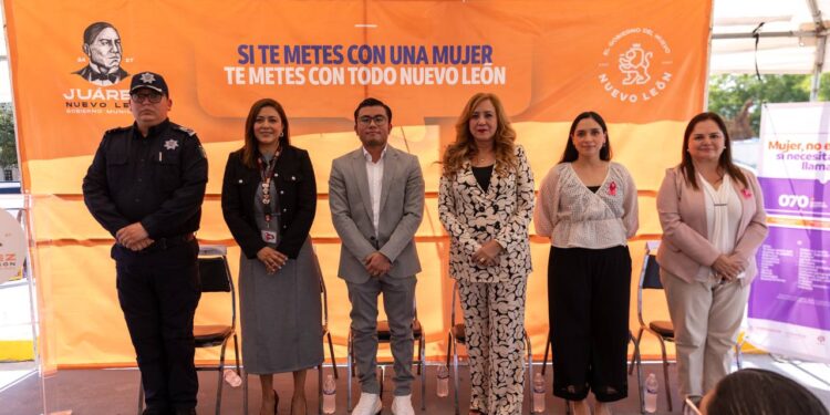 LANZA ARRATIA CAMPAÑA CONTRA VIOLENCIA JUNTO CON OXXO Y SECRETARÍA DE LAS MUJERES 1 LANZA ARRATIA CAMPAÑA CONTRA VIOLENCIA JUNTO CON OXXO Y SECRETARÍA DE LAS MUJERES