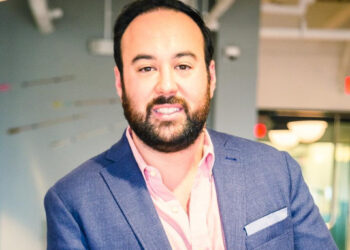 DEJA IVÁN RIVAS SECRETARÍA DE ECONOMÍA ESTATAL; LLEGA EMMANUEL LOO