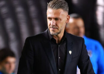 DEMICHELIS HABLA SOBRE LA TENSIÓN EN RAYADOS ANTE LA LIGA