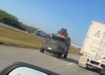 REPORTAN CIERRE DE AUTOPISTA A REYNOSA POR SITUACIÓN DE RIESGO; CIRCULAN VIDEOS EN REDES SOCIALES.