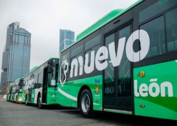 NO HABRÁ TARIFA DE $21 PESOS EN EL TRANSPORTE PÚBLICO DE NL; VAN POR SUBSIDIO DE 15 VIAJES AL MES PARA PERSONAS SIN EMPLEO, EN POBREZA LABORAL Y FAMILIAS NUMEROSAS.