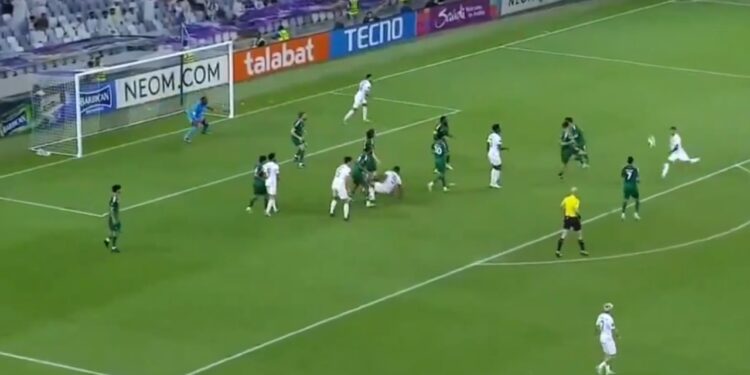 GOLAZO DE KAKU ROMERO EN LA CHAMPIONS DE ASIA 1 GOLAZO DE KAKU ROMERO EN LA CHAMPIONS DE ASIA