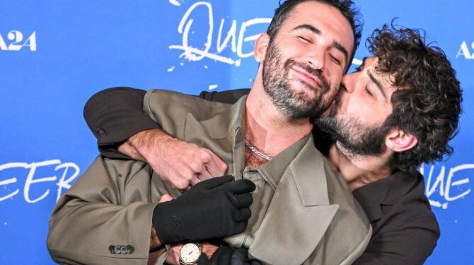 CONFUNDEN AL VOCALISTA DE REIK CON PRESUNTA PAREJA DE NOAH CENTINEO