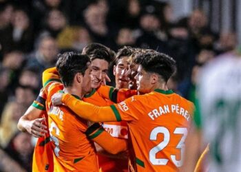 VALENCIA AVANZA EN LA COPA DEL REY TRAS VENCER AL PARLA