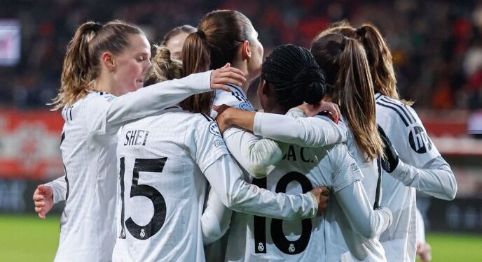 REAL MADRID REMONTA Y DERROTA AL TWENTE EN LA CHAMPIONS FEMENINA 1 REAL MADRID REMONTA Y DERROTA AL TWENTE EN LA CHAMPIONS FEMENINA