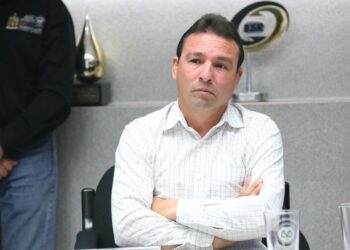 DENUNCIA CONTRALORÍA DE NL DAÑO PATRIMONIAL POR 480 MILLONES DE PESOS A LAS FINANZAS DE AyD DURANTE SEXENIO DE ‘EL BRONCO’; ACUSAN A EX DIRECTOR DE OTORGAR MÁS DE 12 MDP A EMPRESAS.